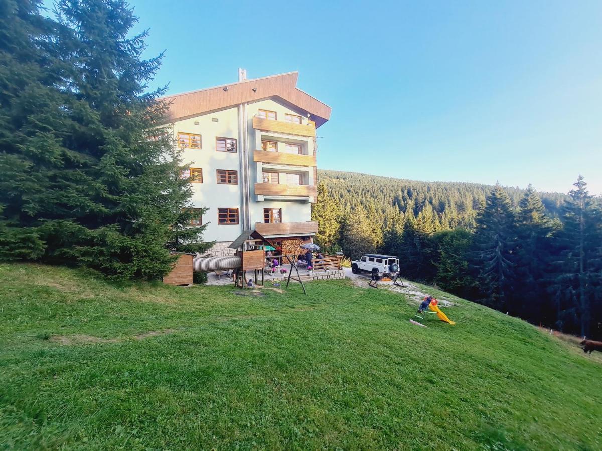 Апартаменты Cihlarka - Lisci Doupe 110 Пец-под-Снежкой Экстерьер фото