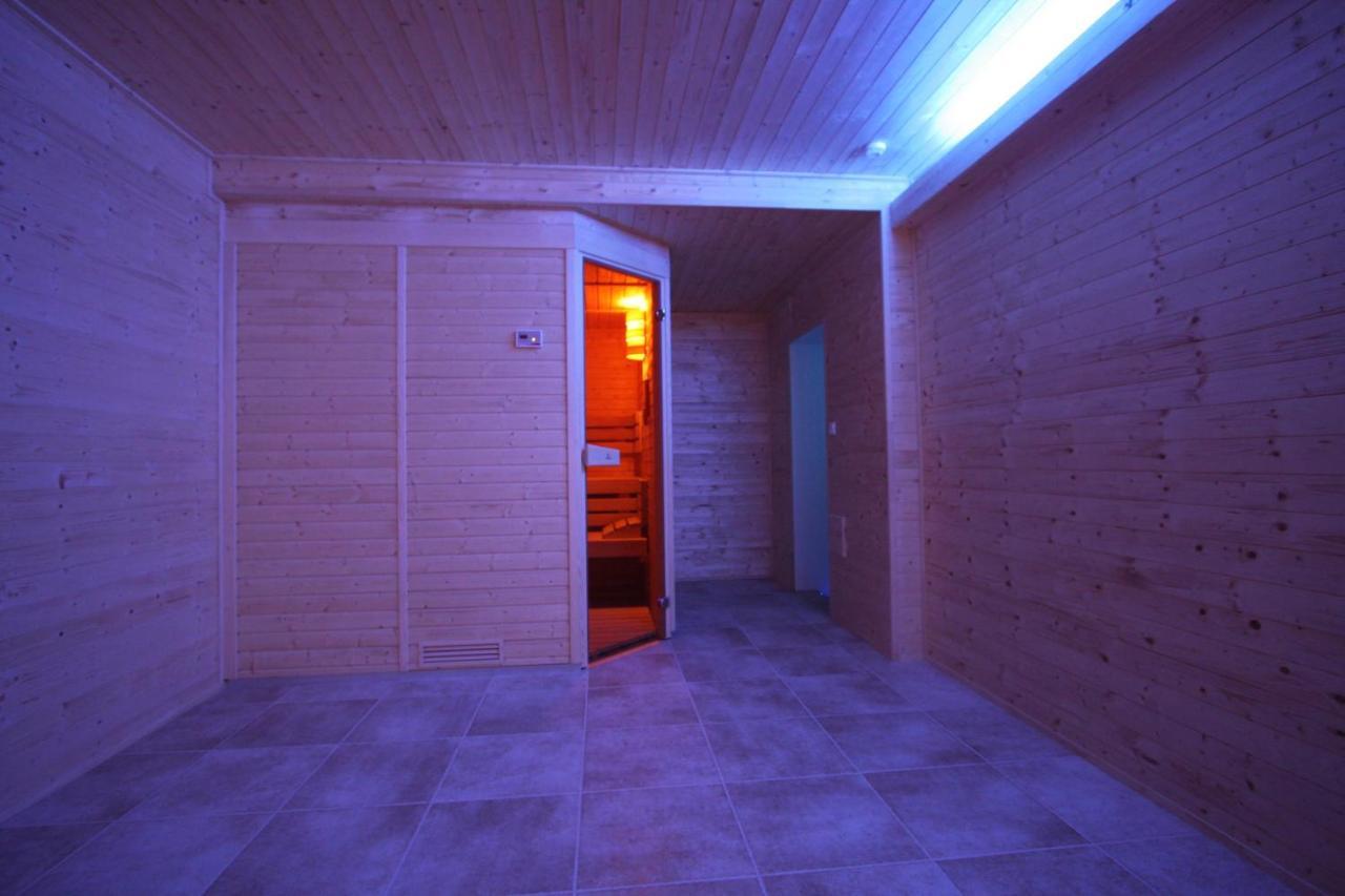 Апартаменты Cihlarka - Lisci Doupe 110 Пец-под-Снежкой Экстерьер фото